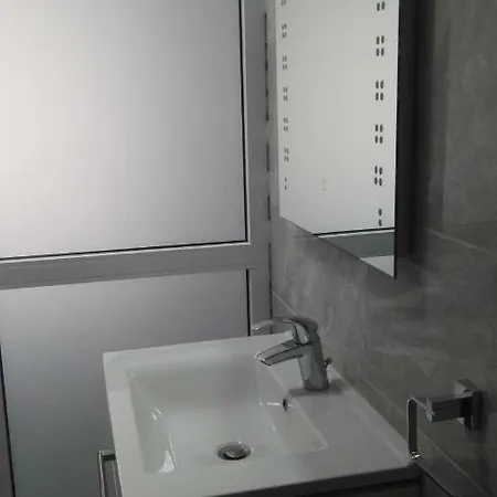 Проживание в семье Townhouse