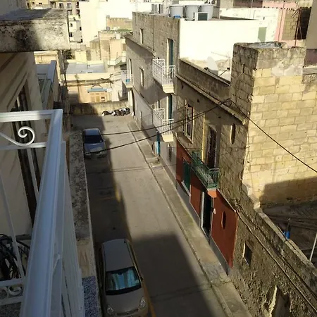 Townhouse Homestay Sliema